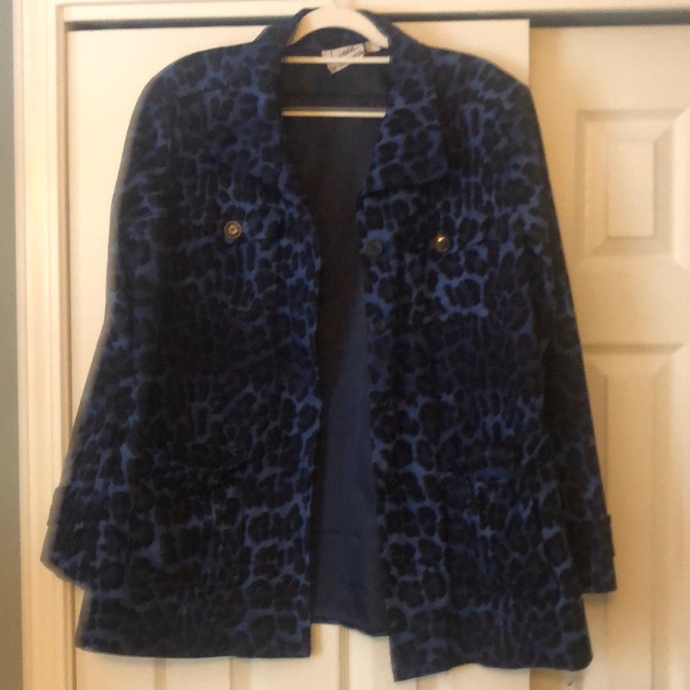 Blue leopard print belted jacket